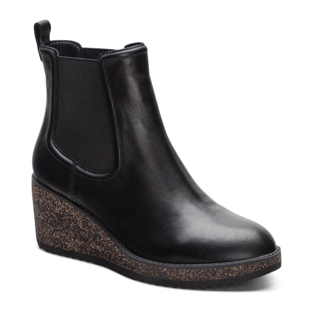 Aetrex Dawn Wedge Boot